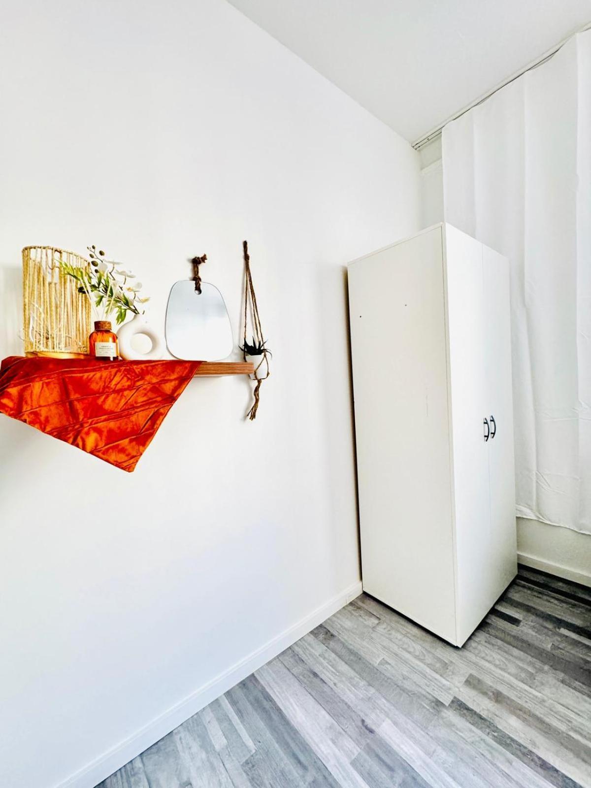 Very Spacious Apartment For Up To 7P With Great Location Wina Bagian luar foto