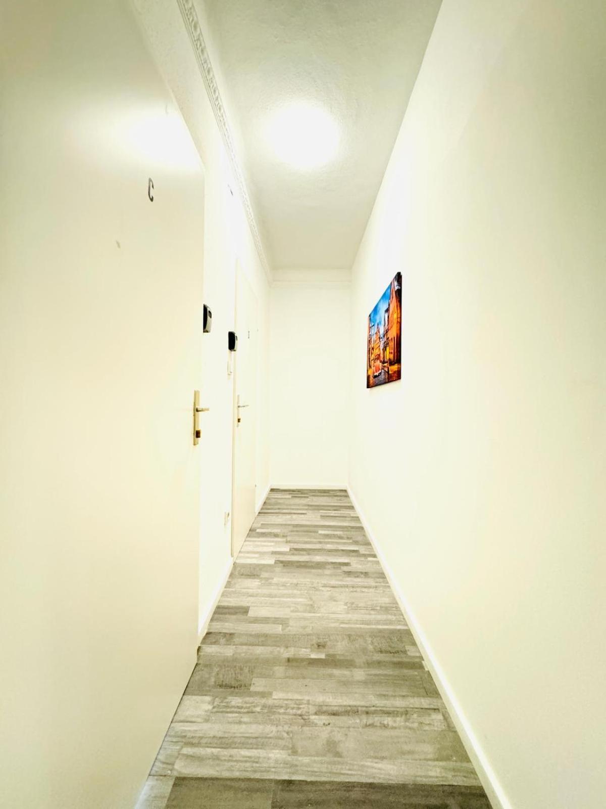 Very Spacious Apartment For Up To 7P With Great Location Wina Bagian luar foto