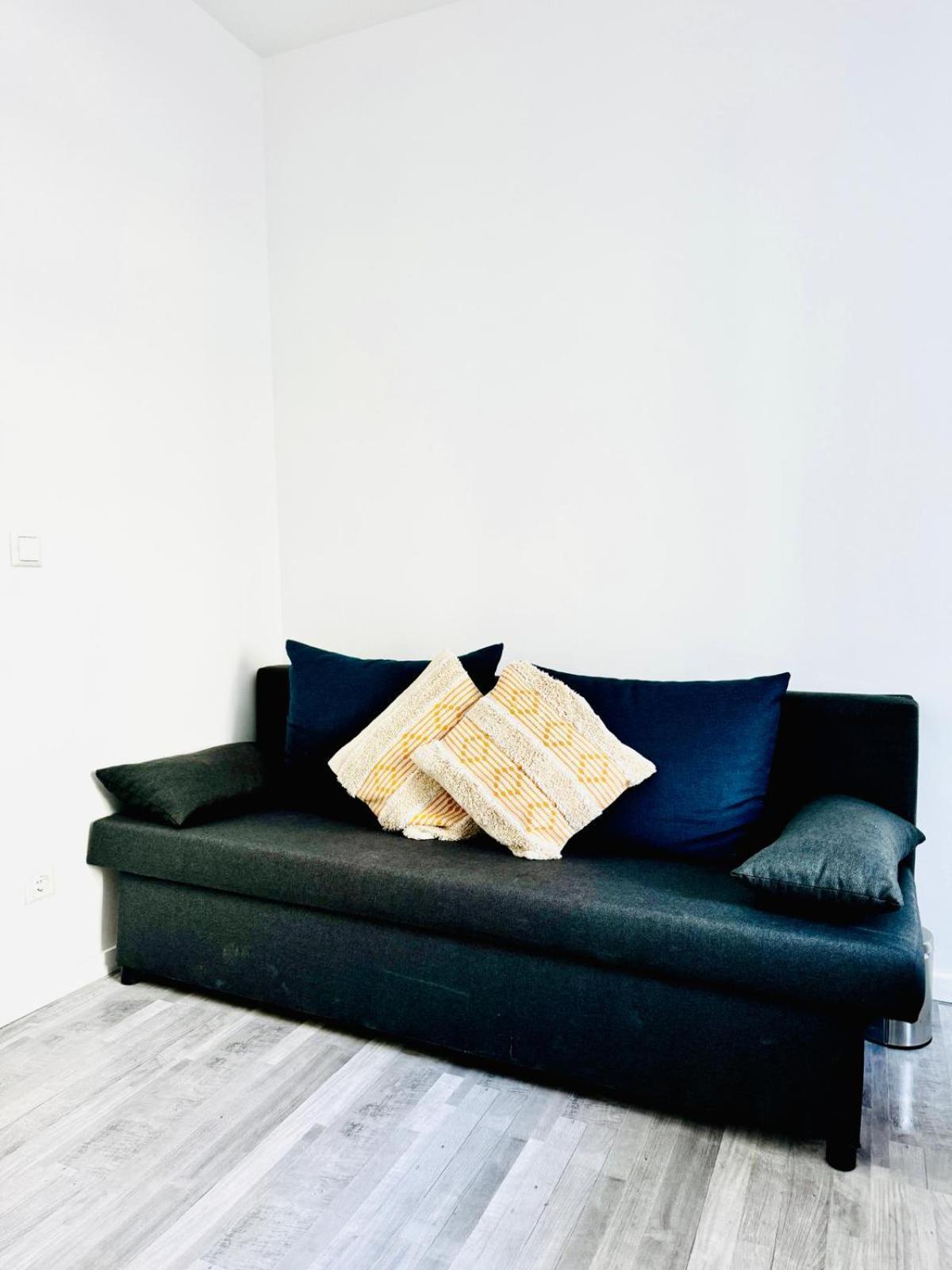 Very Spacious Apartment For Up To 7P With Great Location Wina Bagian luar foto