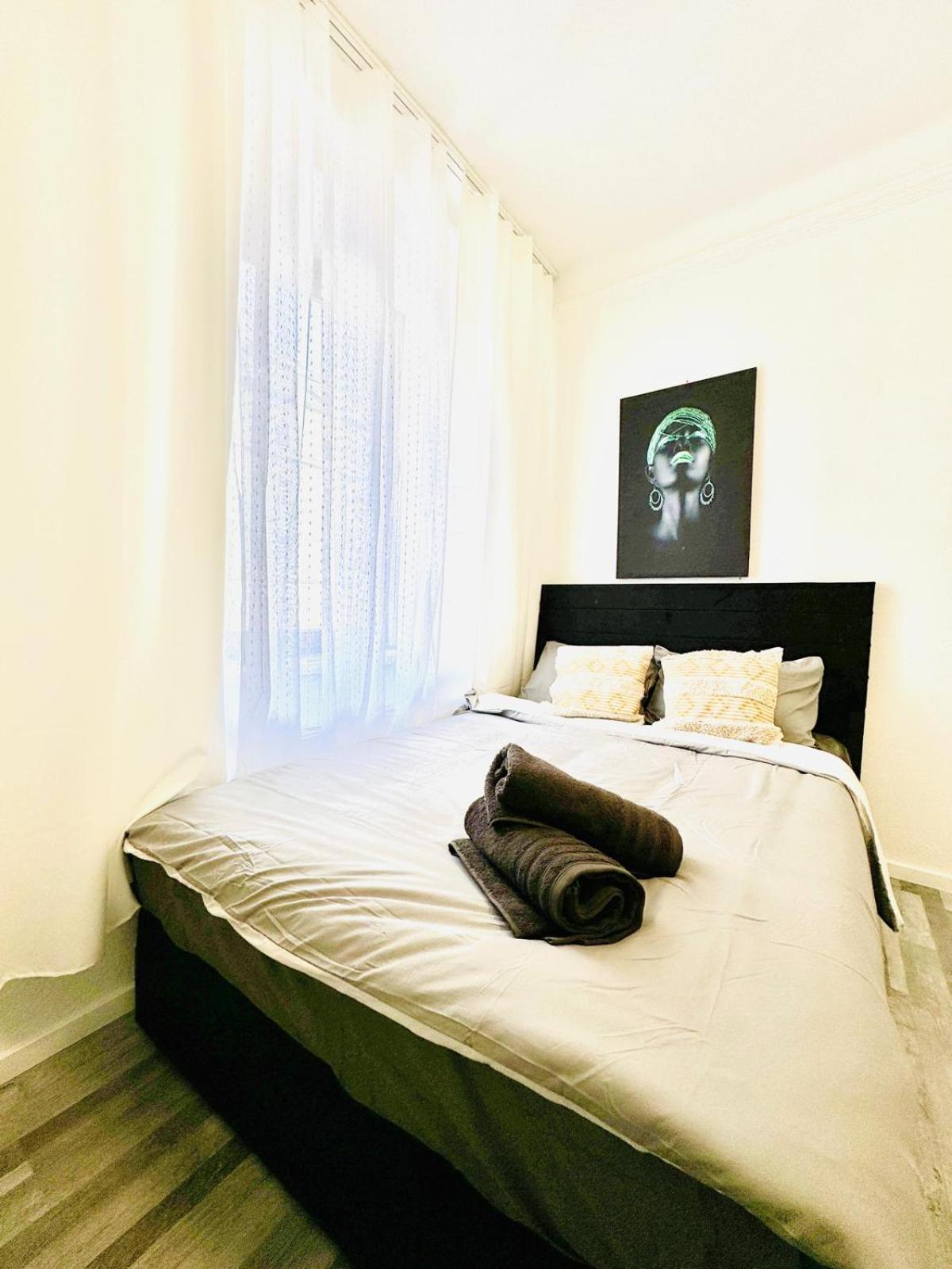 Very Spacious Apartment For Up To 7P With Great Location Wina Bagian luar foto